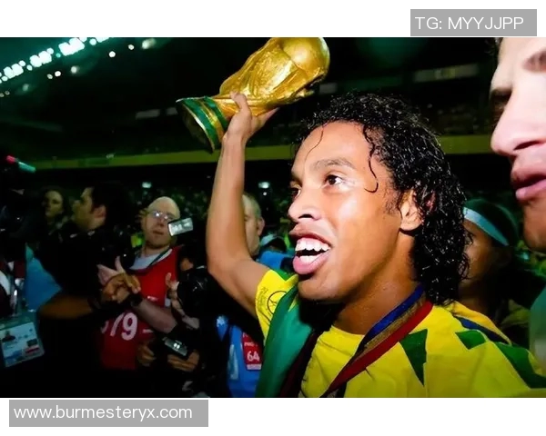 世界足球明星们的萌态瞬间合集让你心动不已的可爱视频大赏