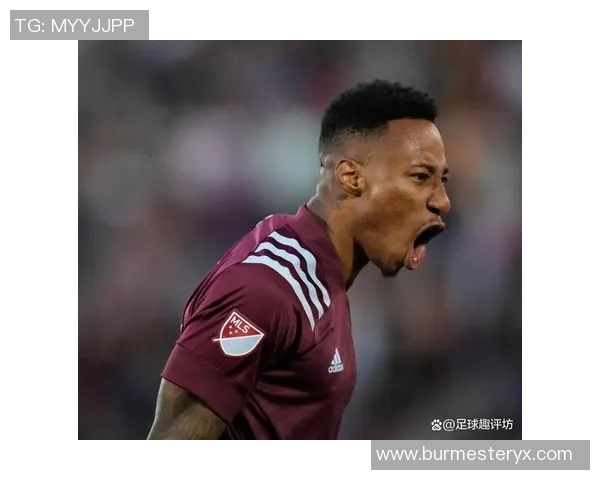 服役期间表现突出的足球明星排名及其职业生涯回顾 服役期间表现突出的足球明星排名及其职业生涯回顾