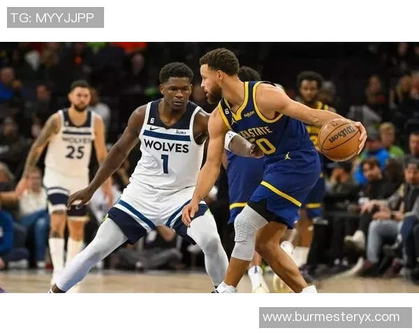 杭州篮球队战术解析与比赛策略探讨提升球队竞争力的关键因素